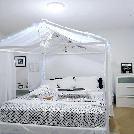 Lovely Cozy Room! With Attached Private Bath In The Heart Of Vancouver! Private Parking & Self Check-In! Экстерьер фото